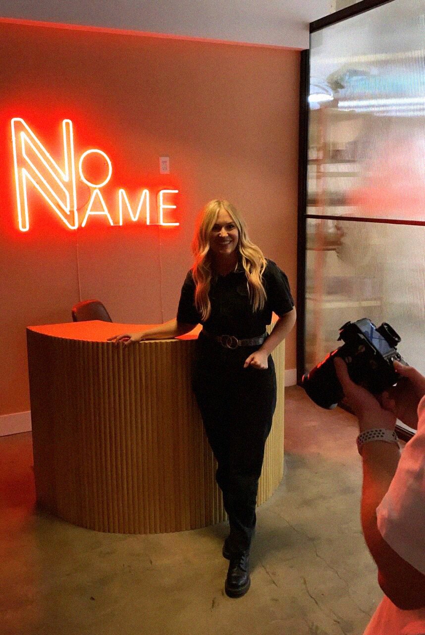 No Name Salon